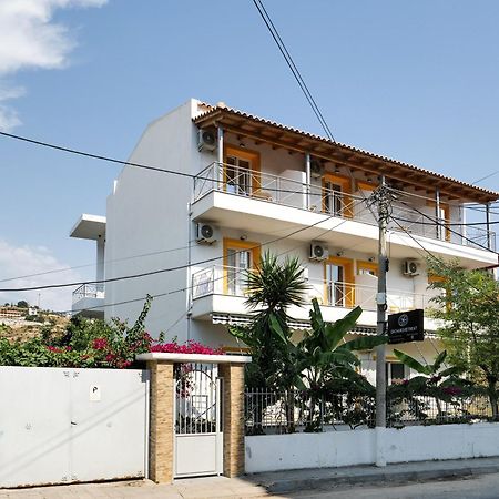 Апарт отель Orchard Retreat Химара Экстерьер фото